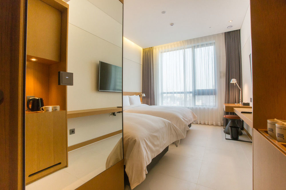 Standard Hotel Seoul Exterior foto