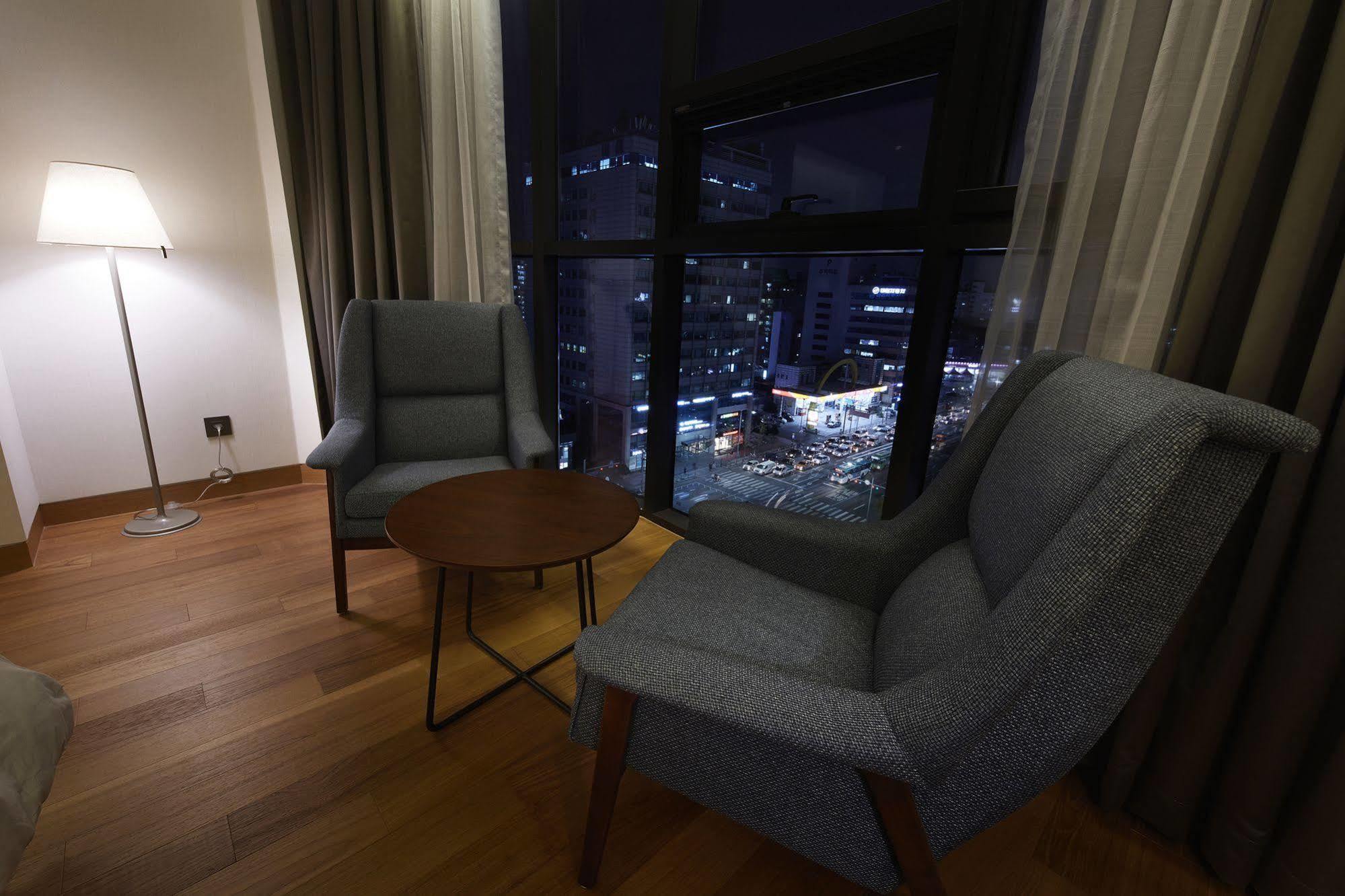 Standard Hotel Seoul Exterior foto