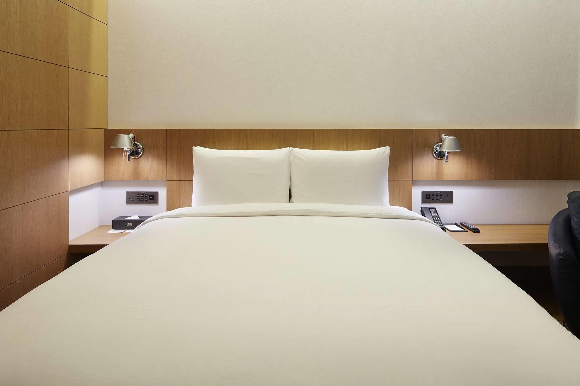 Standard Hotel Seoul Exterior foto
